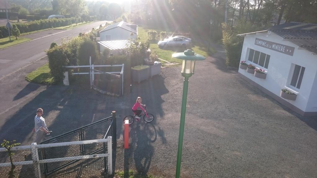 Camping De La Miniere Forges-les-Eaux Exterior foto